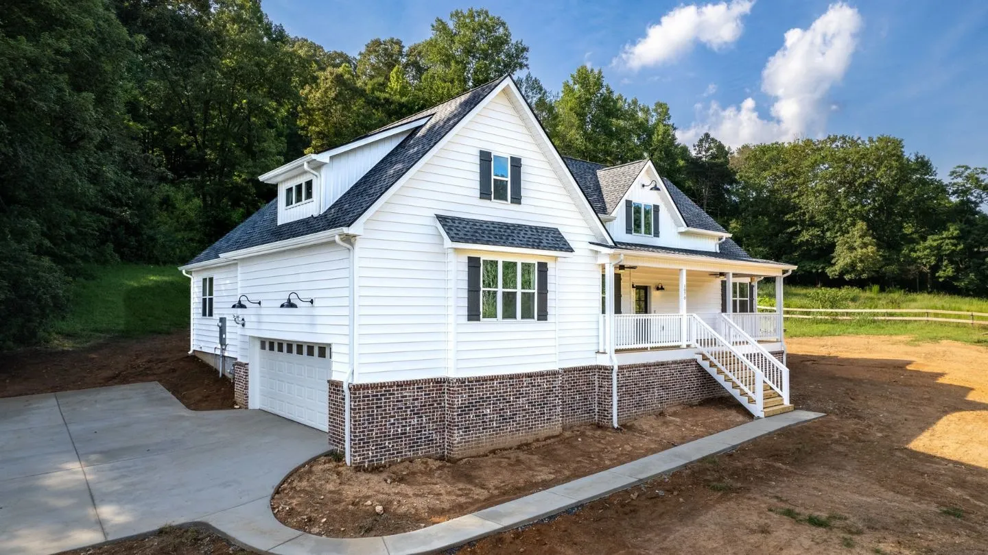 How Custom Home Builders Help Bring Your Vision To Life