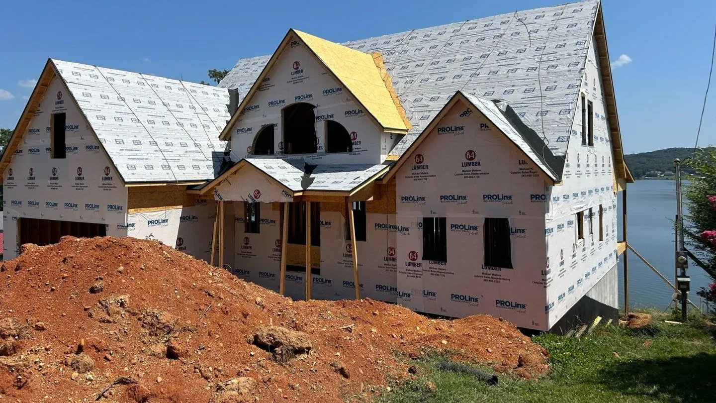How To Choose The Right Home Builder For Your Custom Home